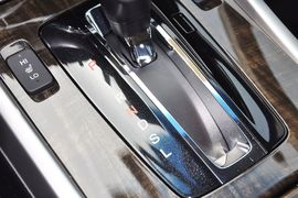 2014款雅阁2.4EXN豪华导航版实拍