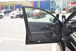 2014款雅阁2.4EXN豪华导航版实拍