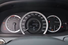 2014款本田雅阁2.4EX豪华版