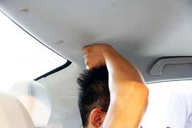 2014款比亚迪秦试驾