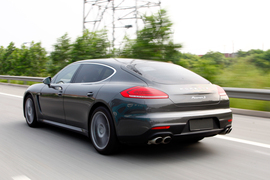 2014款保时捷Panamera佛山试驾