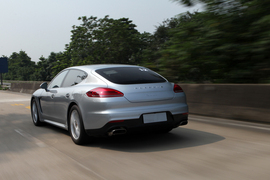 2014款保时捷Panamera佛山试驾