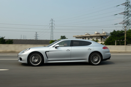 2014款保时捷Panamera佛山试驾