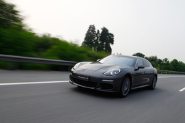 2014款保时捷Panamera佛山试驾