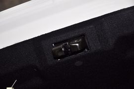 2013款北京绅宝2.0T舒适版