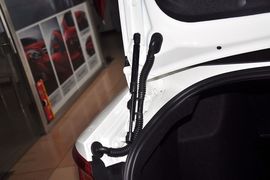 2013款北京绅宝2.0T舒适版