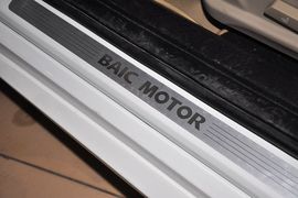 2013款北京绅宝2.0T舒适版