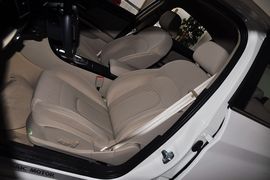 2013款北京绅宝2.0T舒适版