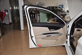 2013款北京绅宝2.0T舒适版