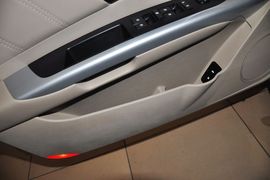 2013款北京绅宝2.0T舒适版