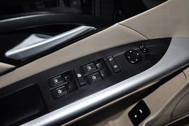 2013款北京绅宝2.0T舒适版