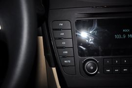 2013款北京绅宝2.0T舒适版