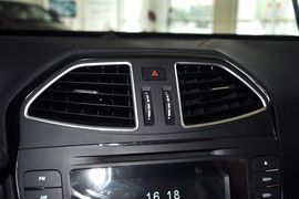 2013款北京绅宝2.0T舒适版