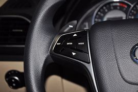 2013款北京绅宝2.0T舒适版