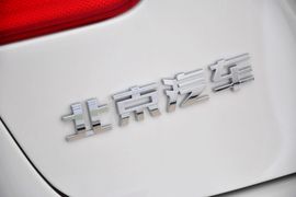 2013款北京绅宝2.0T舒适版