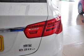 2013款北京绅宝2.0T舒适版