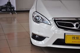 2013款北京绅宝2.0T舒适版