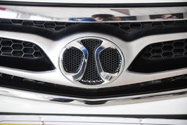 2013款北京绅宝2.0T舒适版