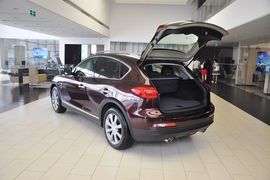 2013款英菲尼迪QX50