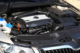 2014款斯柯达速派2.0TSI