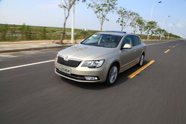 2014款斯柯达速派2.0TSI