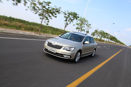 2014款斯柯达速派2.0TSI