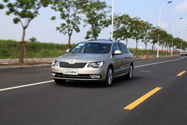 2014款斯柯达速派2.0TSI