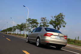 2014款斯柯达速派2.0TSI