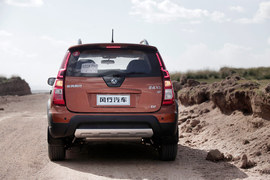 2013款东风风行景逸X5试驾实拍