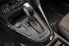 2017款福特福克斯两厢