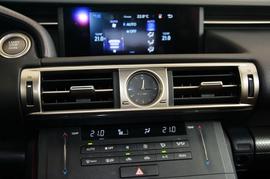 2015款雷克萨斯IS200t