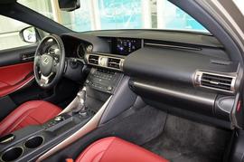 2015款雷克萨斯IS200t