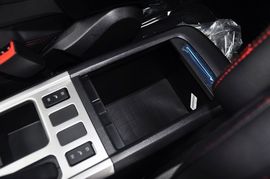 2013款哈弗H6运动版1.5T手动两驱尊贵型