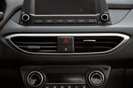 2017款现代全新悦动