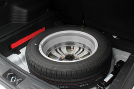 温州站实拍改款现代ix35