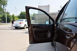 2017款东风风行景逸X3