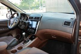 2017款东风风行景逸X3