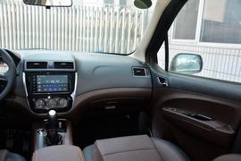 2017款东风风行景逸X3