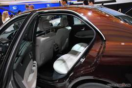 奔驰E300