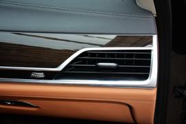 2017款宝马730Li