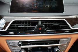 2017款宝马730Li