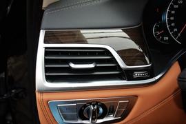 2017款宝马730Li