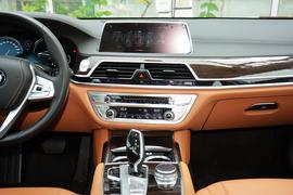2017款宝马730Li