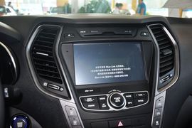 2013款现代格锐3.0L旗舰版6座