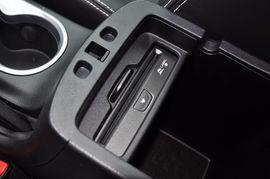 2013款菲亚特菲翔1.4T自动周年纪念版