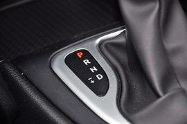 2013款菲亚特菲翔1.4T自动周年纪念版