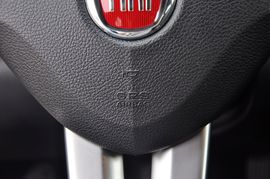 2013款菲亚特菲翔1.4T自动周年纪念版