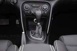 2013款菲亚特菲翔1.4T自动周年纪念版