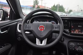 2013款菲亚特菲翔1.4T自动周年纪念版