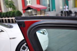 2014款别克全新君威2.4SIDI手自一体型到店实拍